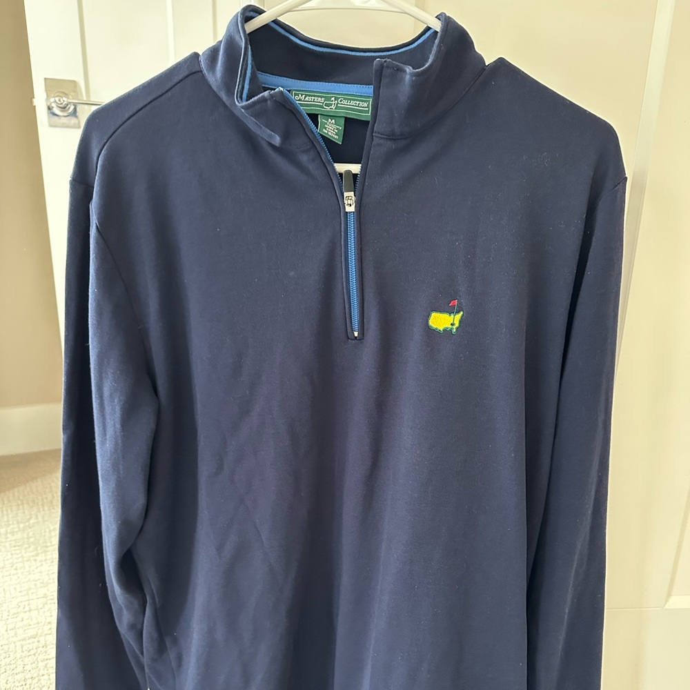 Genuine Masters Pullover Golf Sweater - Men’s medium